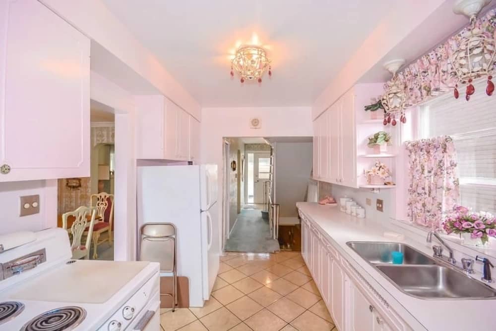 ¡Esta abuelita de 96 años ha puesto a la venta su casa! Lo que